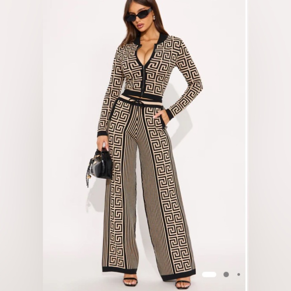 Stylish Black and Tan Women's Pants